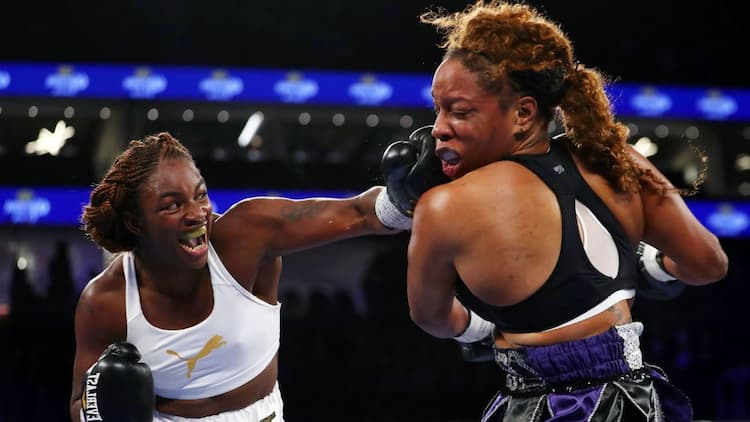 Claressa Shields contre Franchon Crews-Dezurn