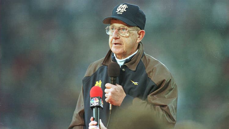 Lou Holtz