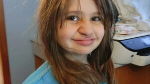 Enfield Girl Un corps retrouvé à domicile choque la communauté, la famille exige des réponses 2026