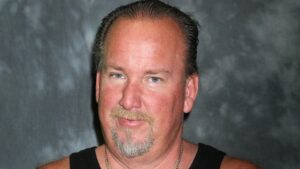 Qui est Darrell Sheets ? Des détails explosifs sur sa fortune font surface suite à son rôle dans Storage Wars 2026