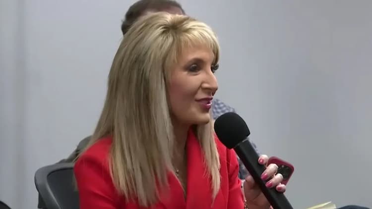 Liz Bonis