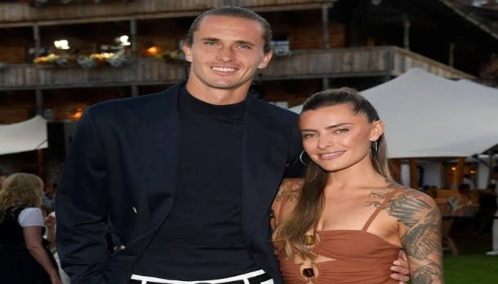La Petite Amie De Zverev